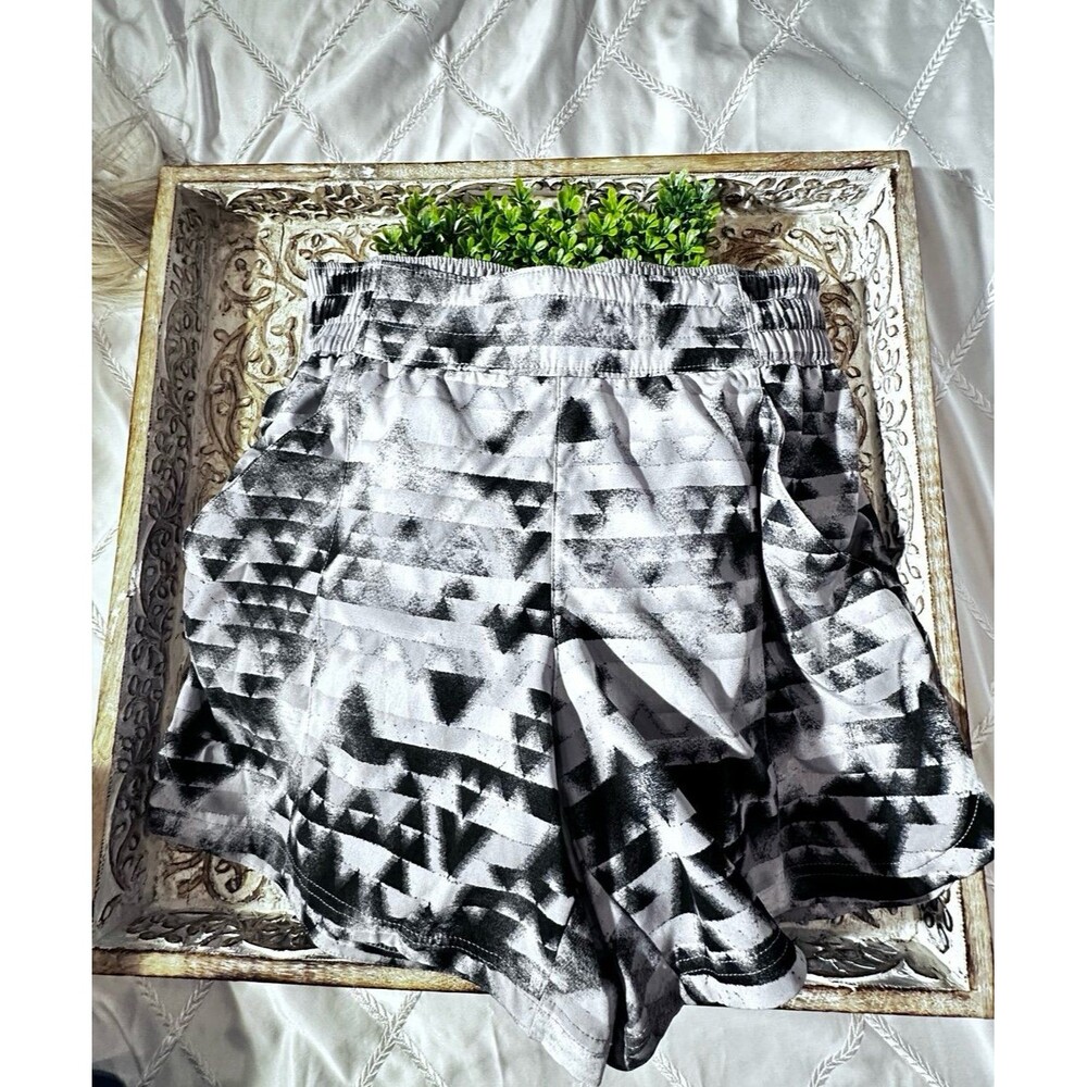 Champion Shorts size Medium